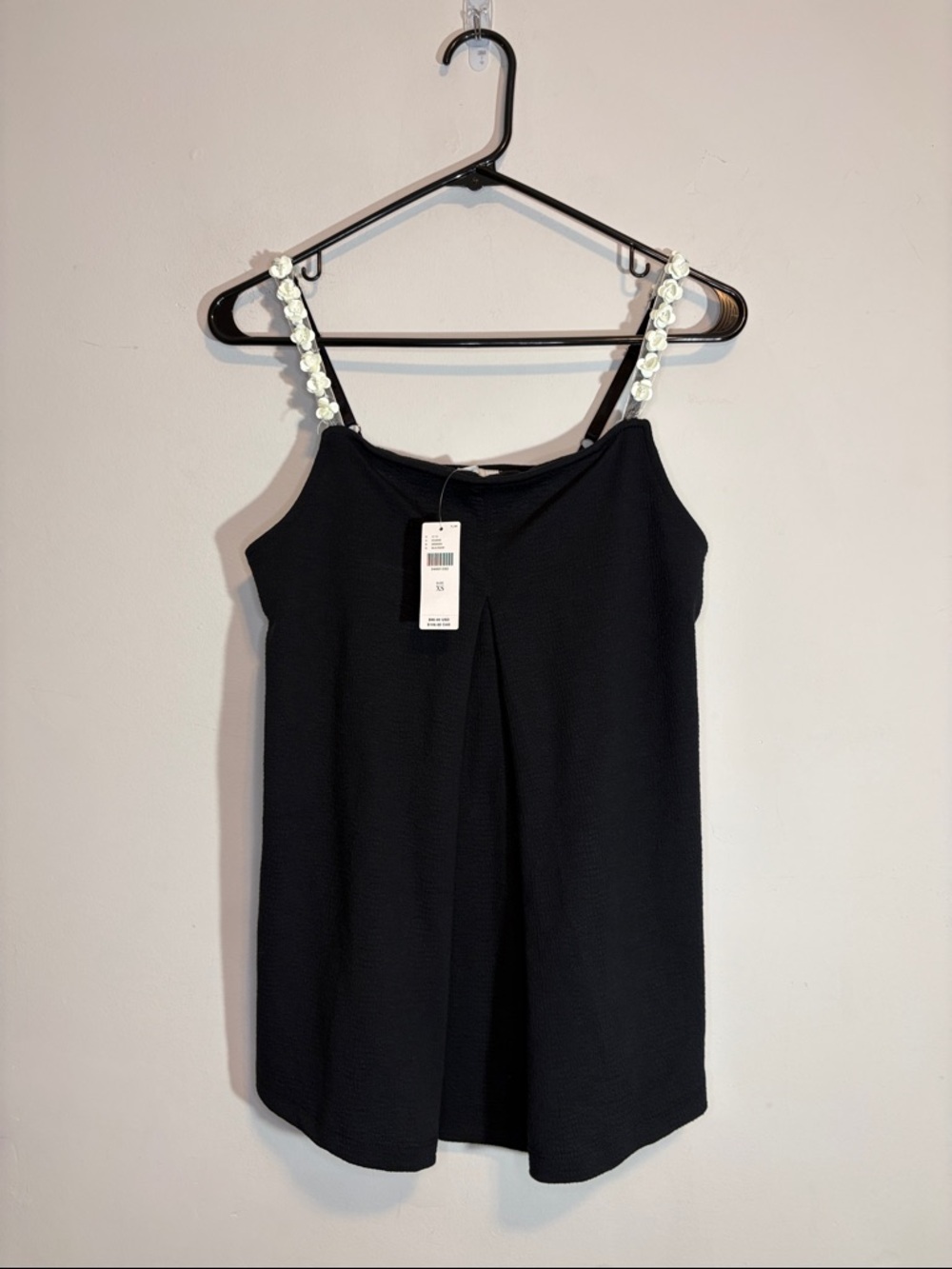 NWT Anthropologie Maeve Black Pleated Tank With Floral Sequin and Bead Straps XS